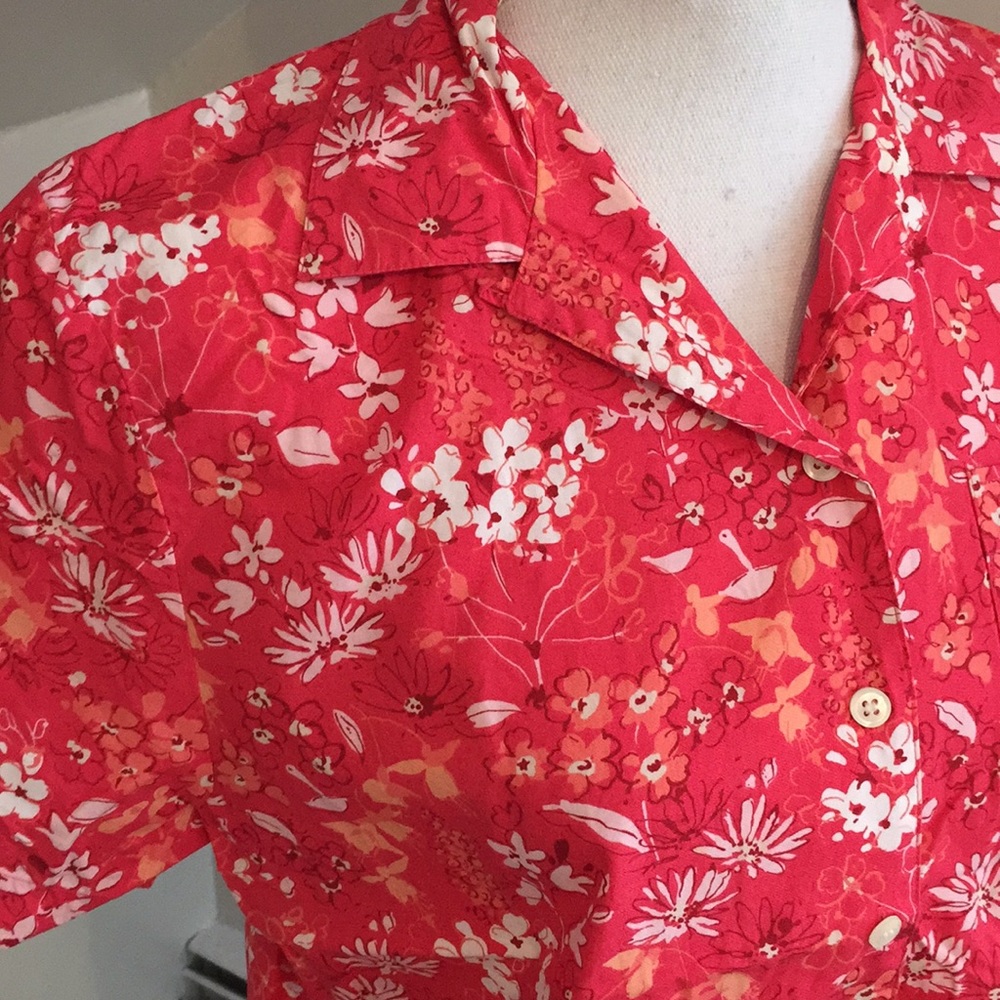 🌺Floral button down🌺 - Picture 5 of 5